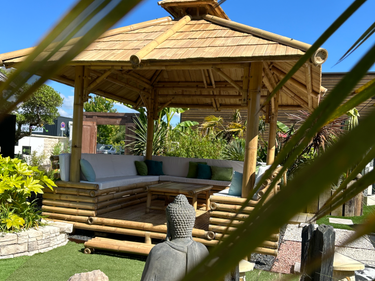 Paillote en bambou pour espace extérieur
